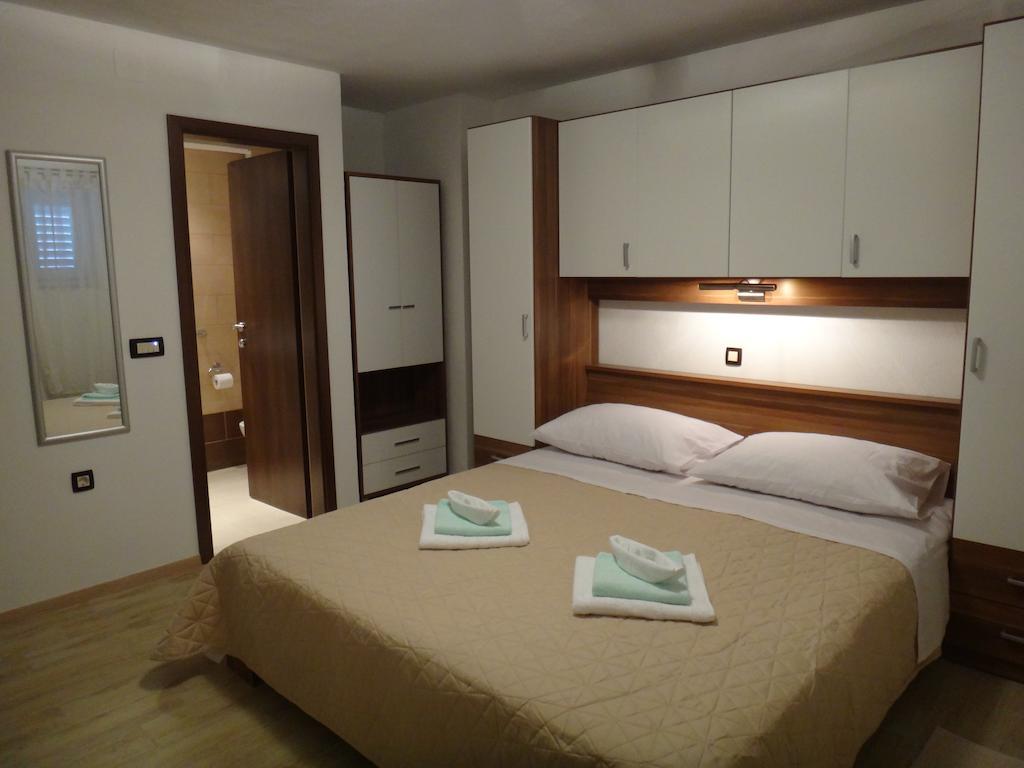 Apartments Selina Vinišće 部屋 写真