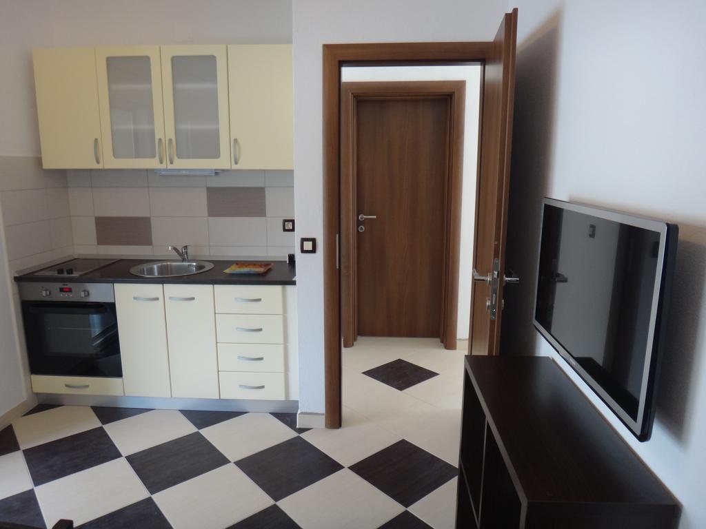 Apartments Selina Vinišće 部屋 写真